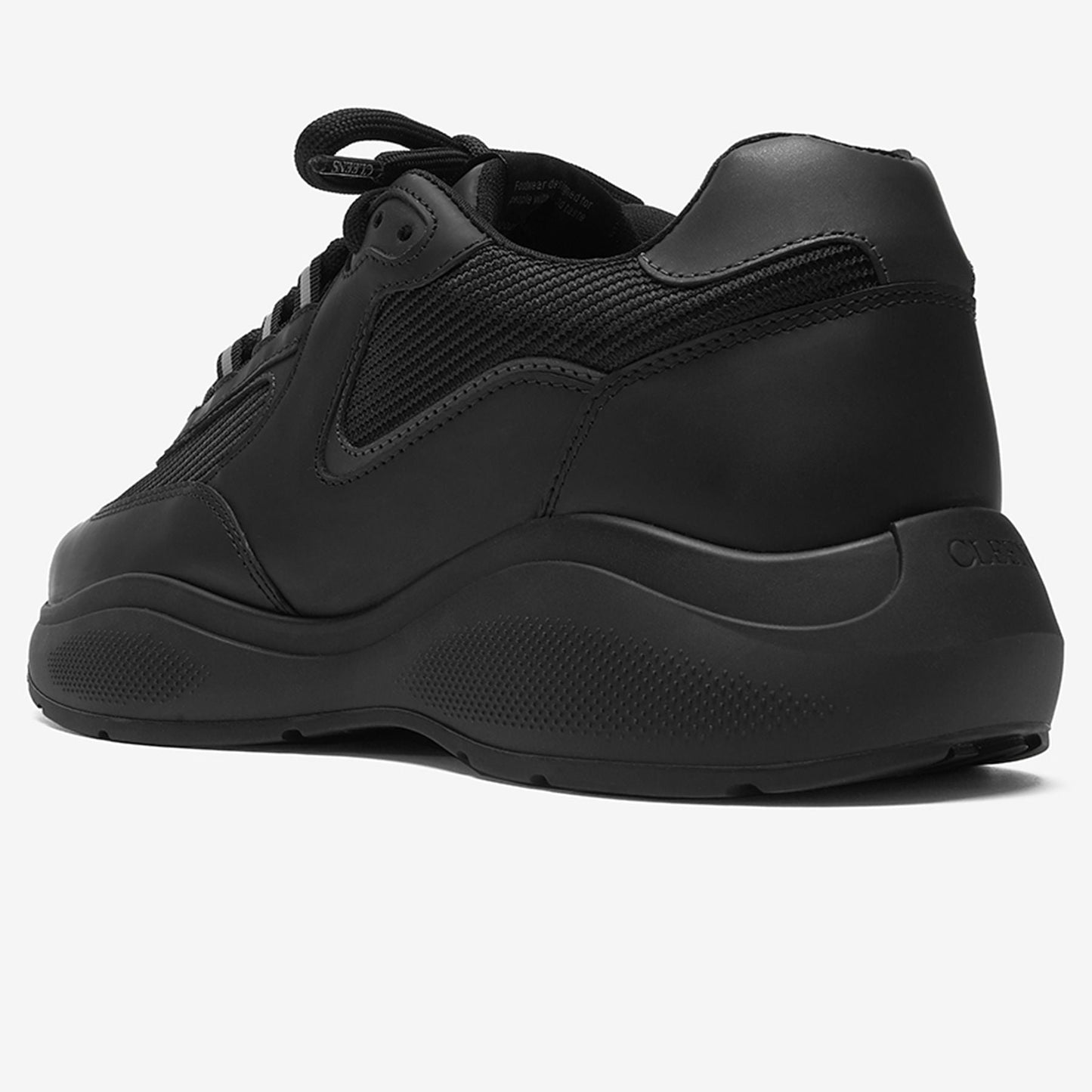 Cleens Podium 'Black Mono' - Kick Game