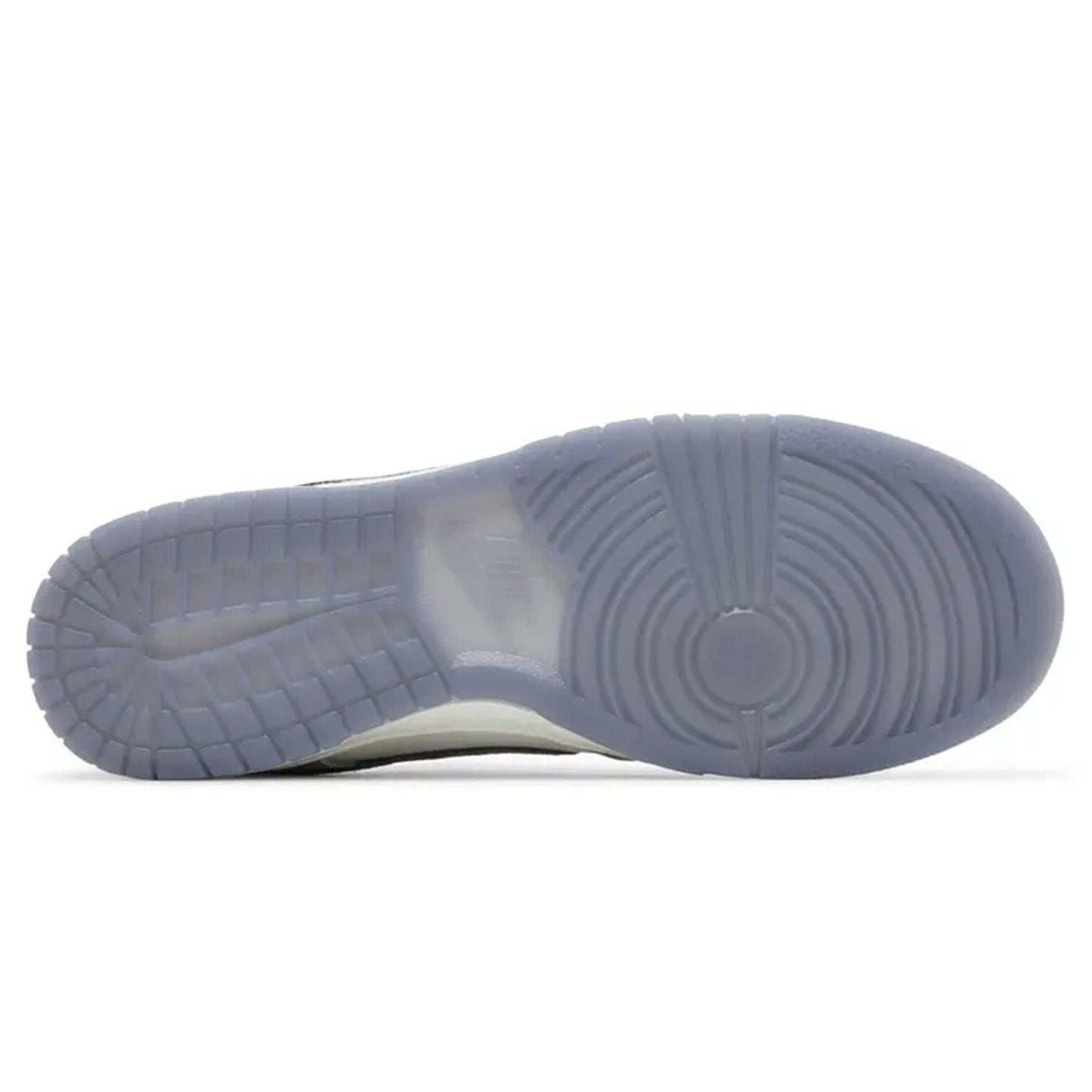 Nike Dunk Low SE 'Light Carbon' - Kick Game