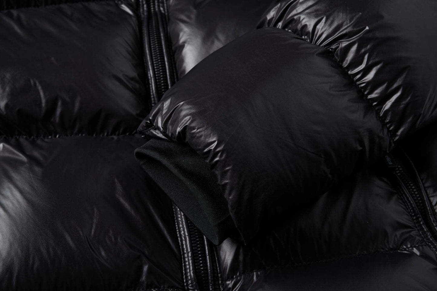 Helvetica Mountain Pioneers Summit Hooded Down Jacket - Kick Game