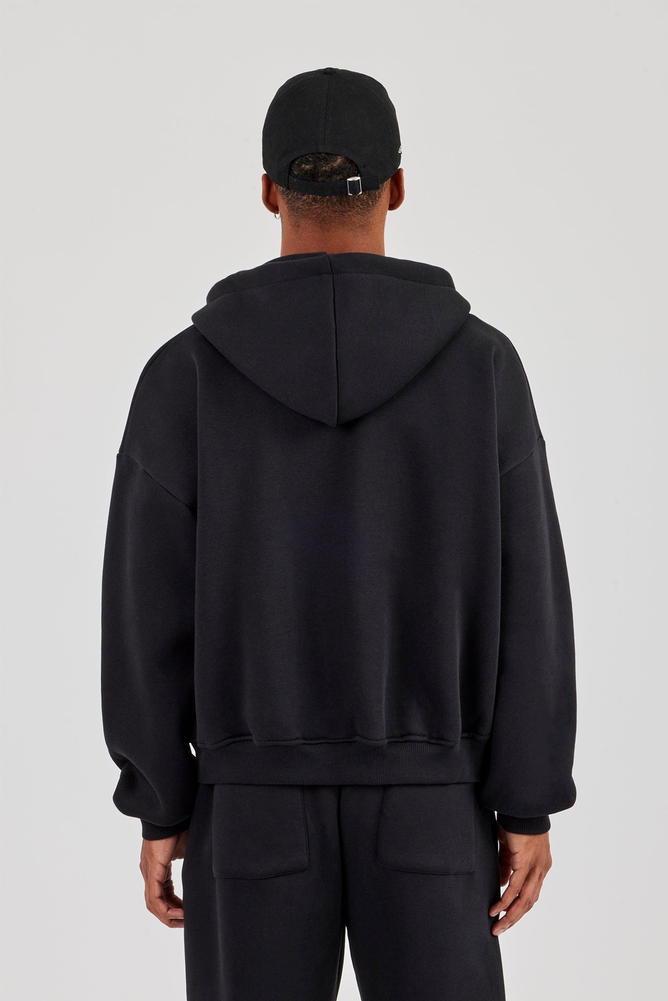Logo Tab Zip Hoodie Black - Kick Game