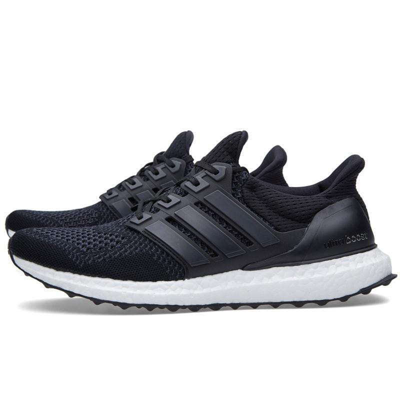 ADIDAS ULTRA BOOST M Core Black & White - Kick Game