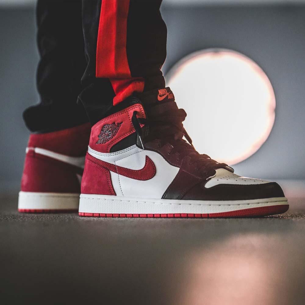 Air Jordan 1 Retro High OG "Summit Red" - Kick Game