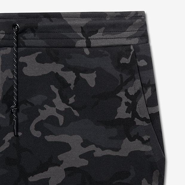 NIKE TECH FLEECE CAMO MEN'S TROUSERS - Medium Ash Black - Kick Game