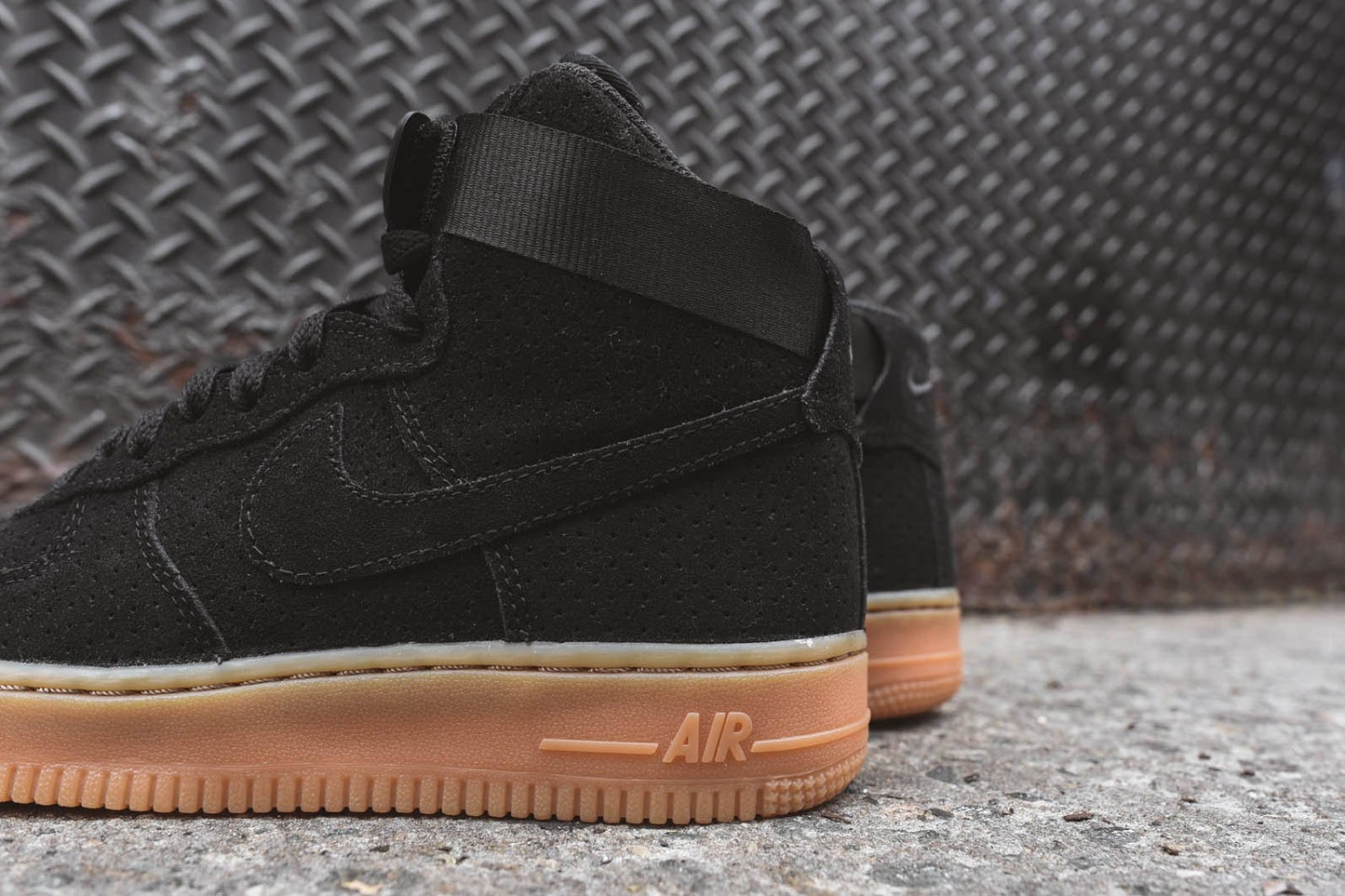 Nike WMNS Air Force 1 Hi Suede Black - Kick Game