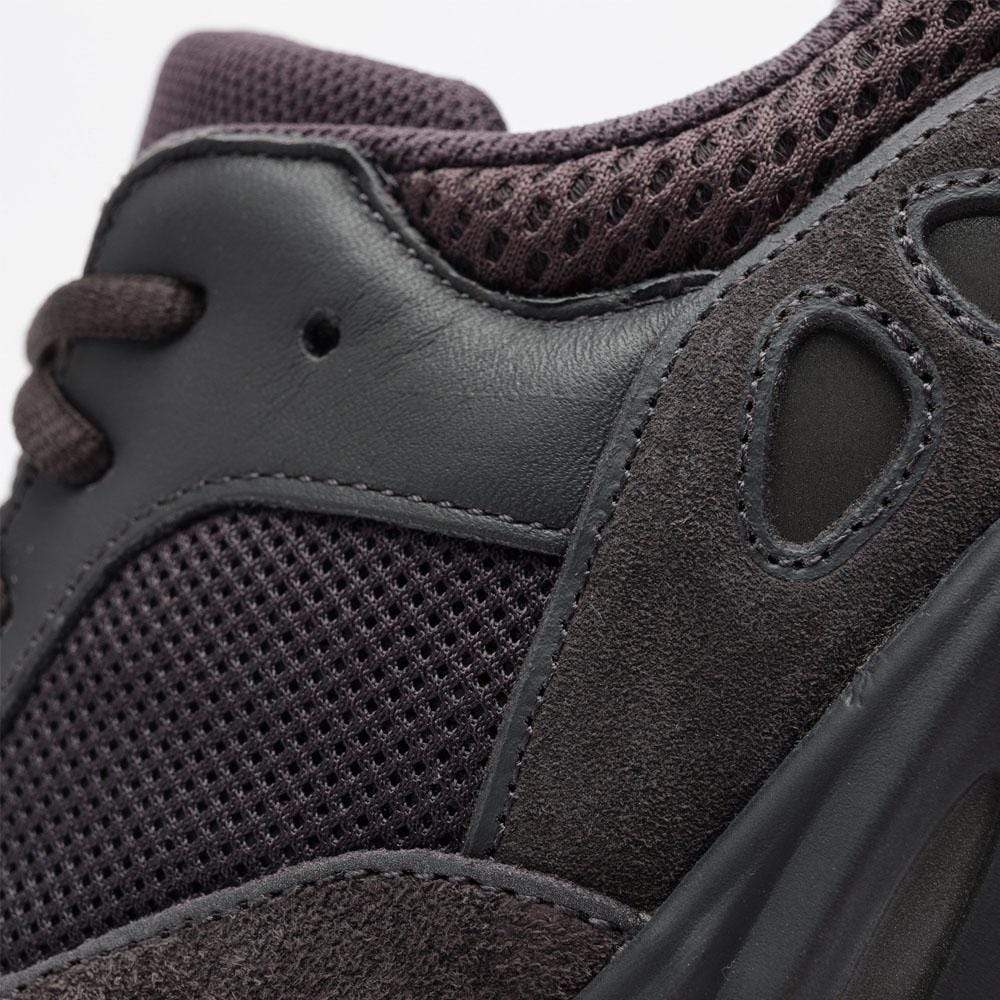 Adidas Yeezy Boost 700 Utility Black - Kick Game
