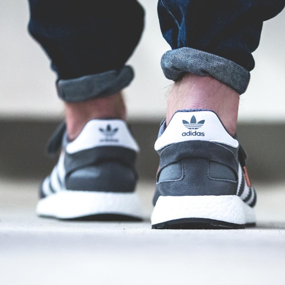 adidas Iniki Runner Vista Grey - Kick Game