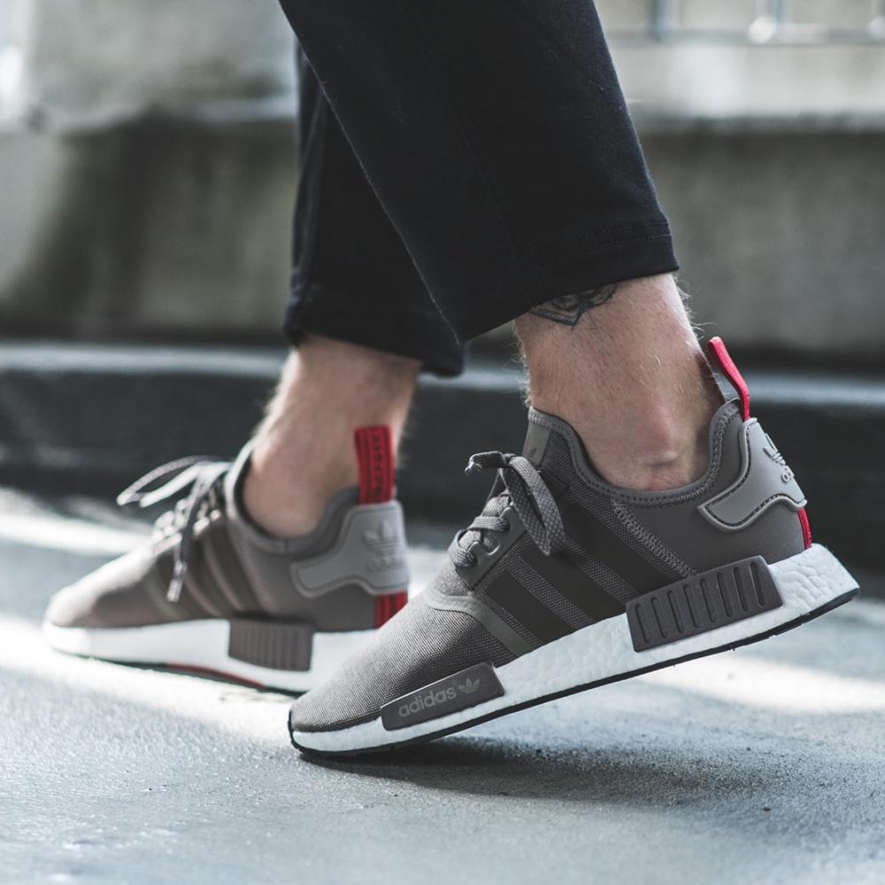 adidas NMD_R1 Tech Earth - Kick Game