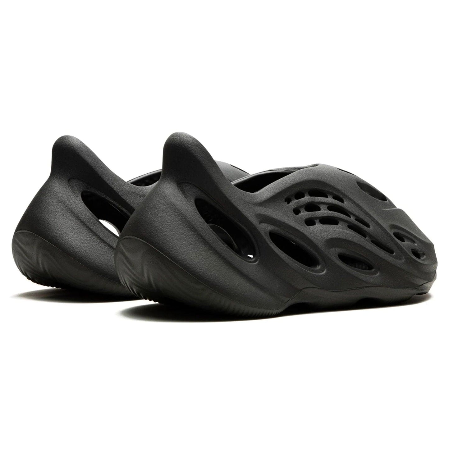 adidas Yeezy Foam Runner 'Carbon' - Kick Game