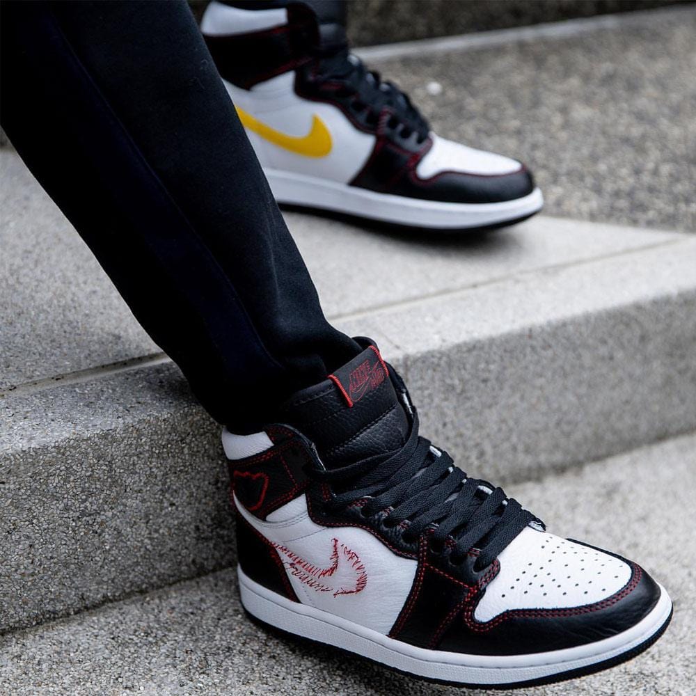 Air Jordan 1 Retro High OG 'Defiant' - Kick Game