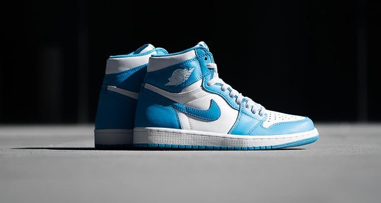 Air Jordan 1 Retro High OG Grade School (White-Powder Blue) - Kick Game