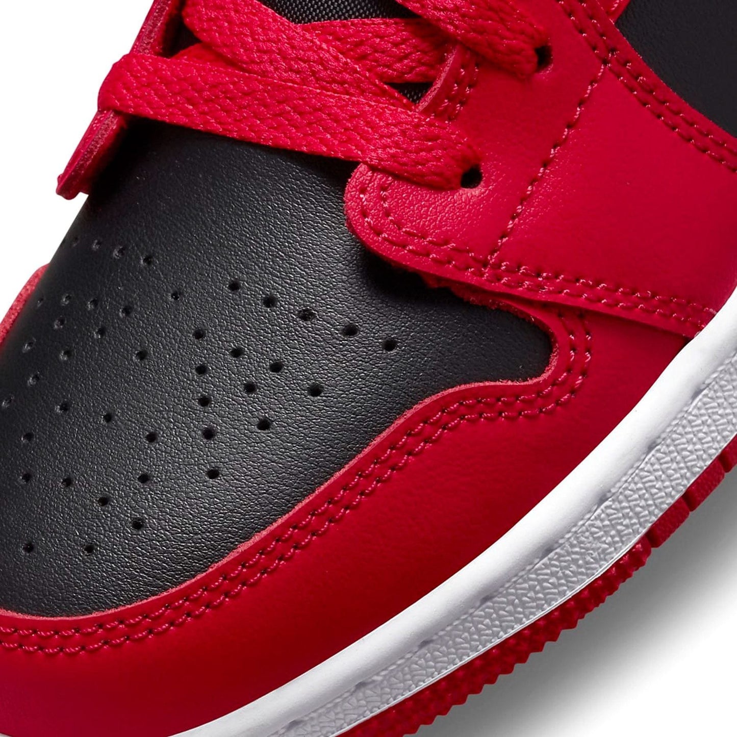 Air Jordan 1 Low GS 'Black Very Berry' - Kick Game