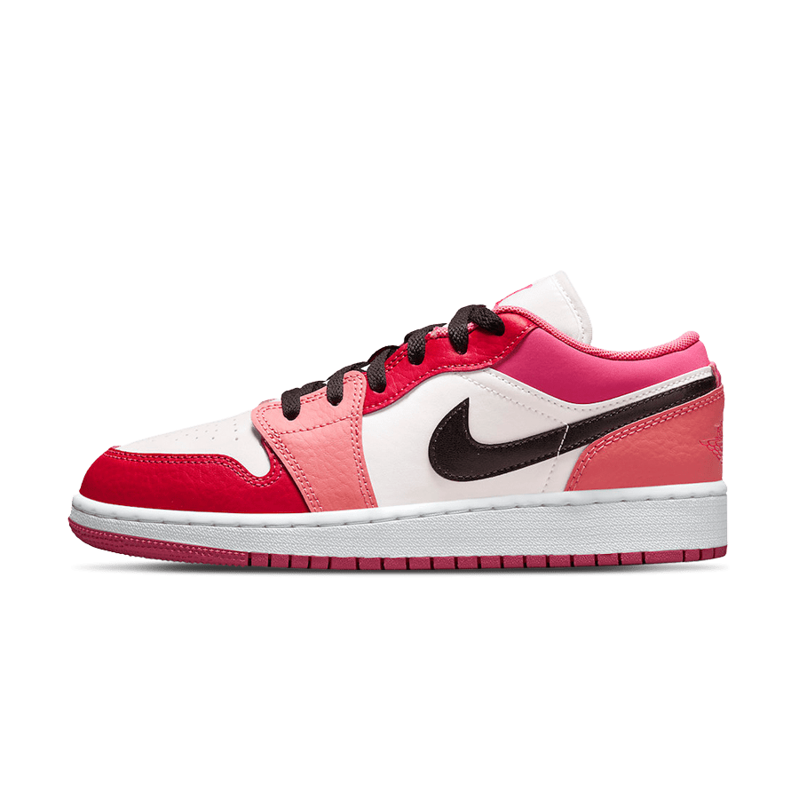 Air Jordan 1 Low GS Pink Black Kick Game