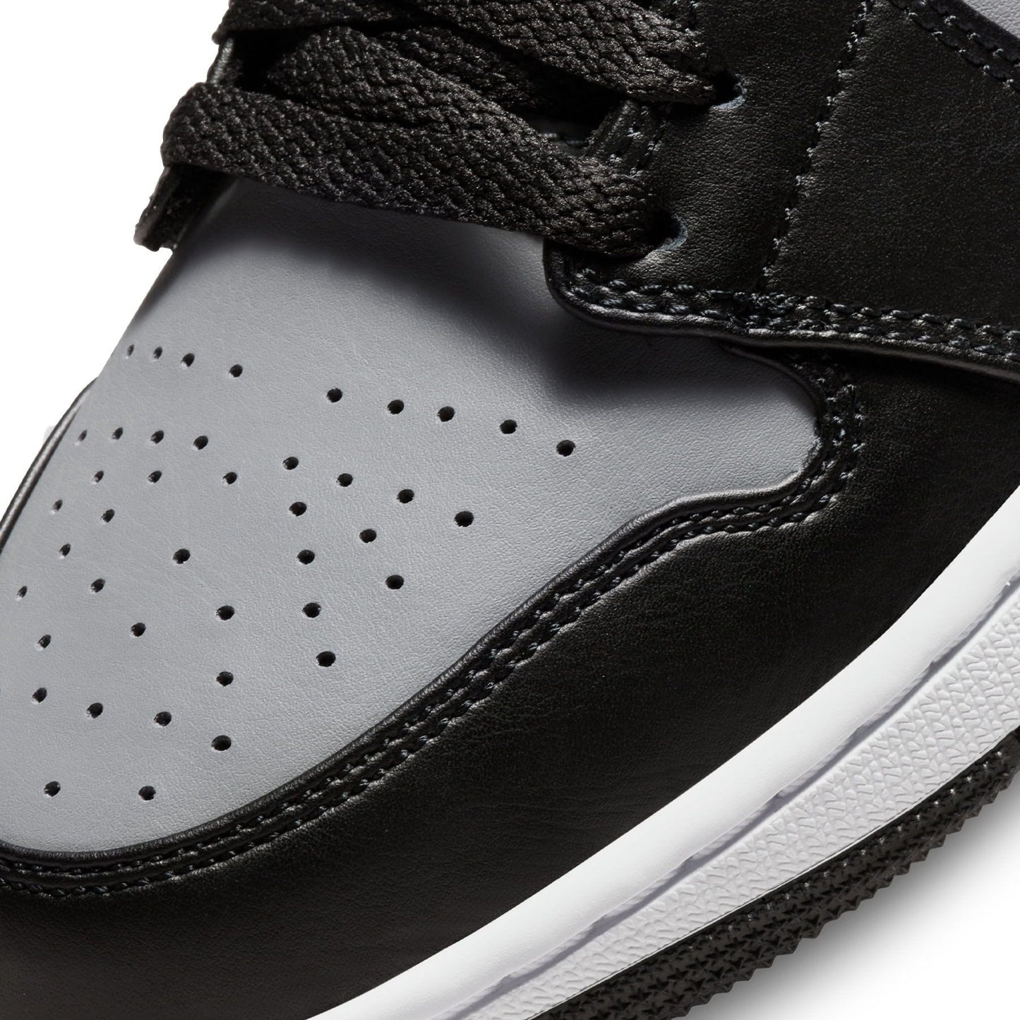 Air Jordan 1 Mid 'Shadow' - Kick Game