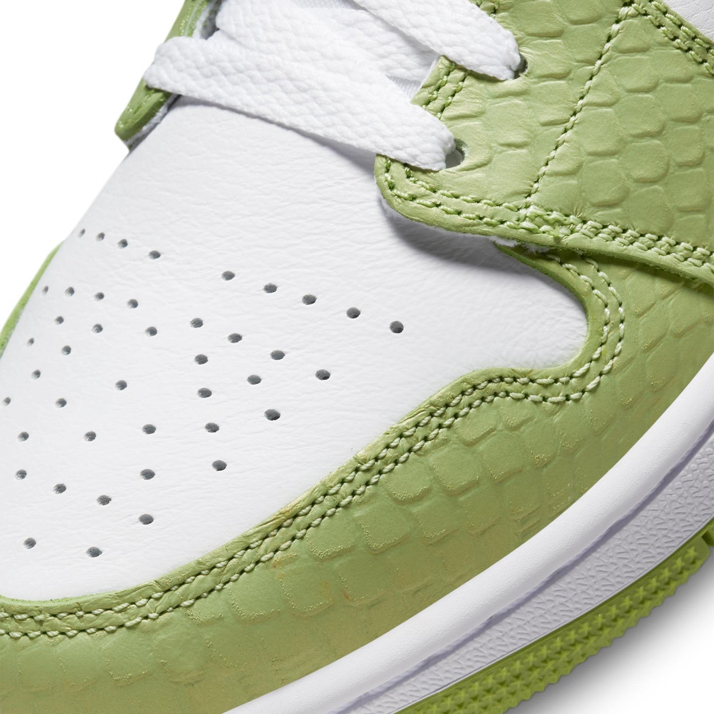 Air Jordan 1 Mid SE Wmns 'Green Python' - Kick Game