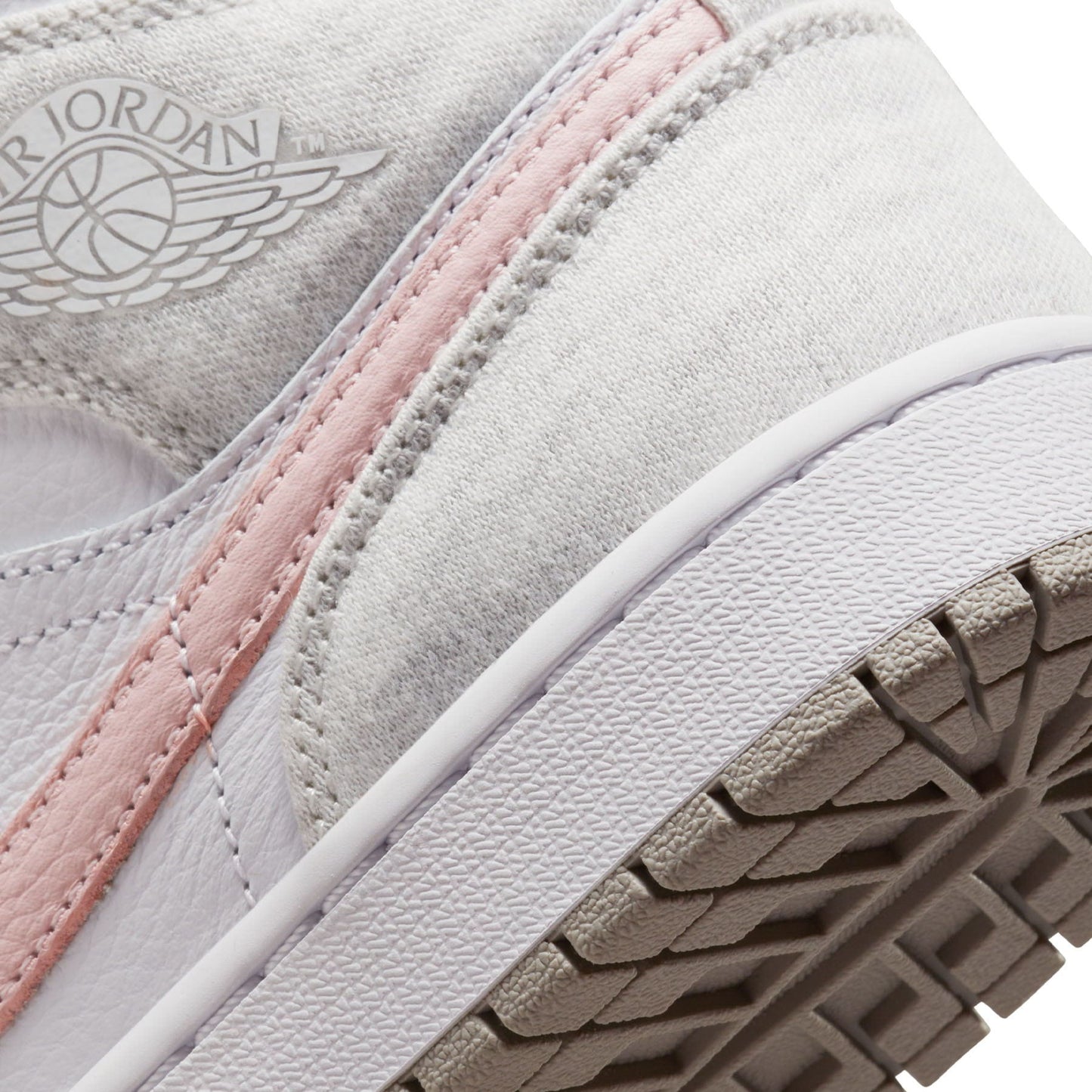 Air Jordan 1 Mid SE Wmns 'White Light Iron Ore' - Kick Game