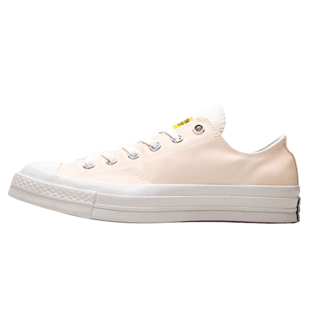 Transparent chucks top