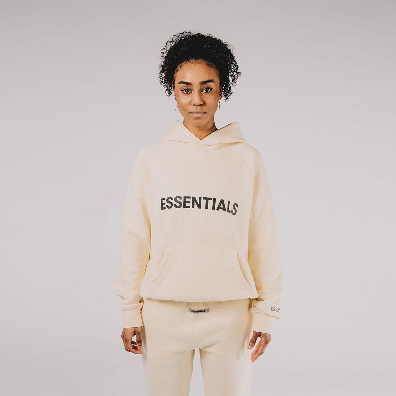 FEAR OF GOD ESSENTIALS 3D Silicon Applique Crewneck Buttercream - Kick Game