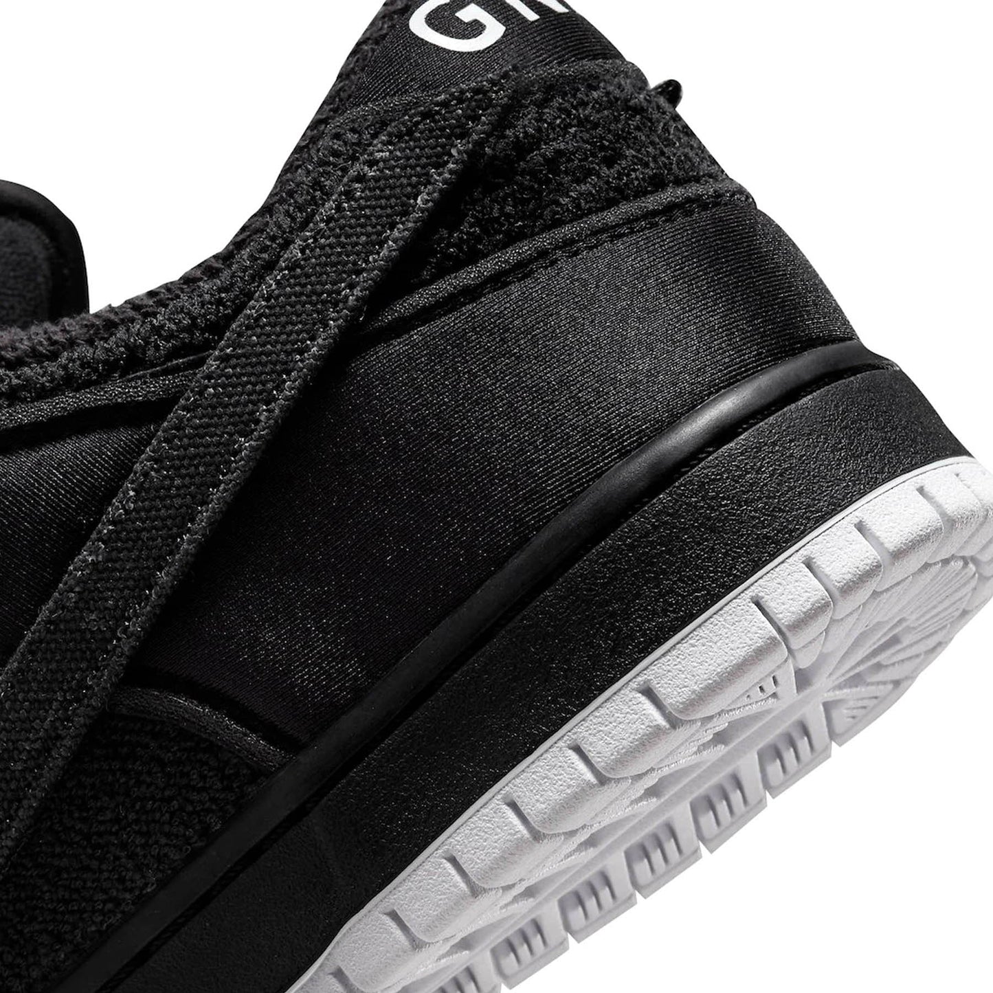 Gnarhunters x Nike Dunk Low SB 'Black' - Kick Game