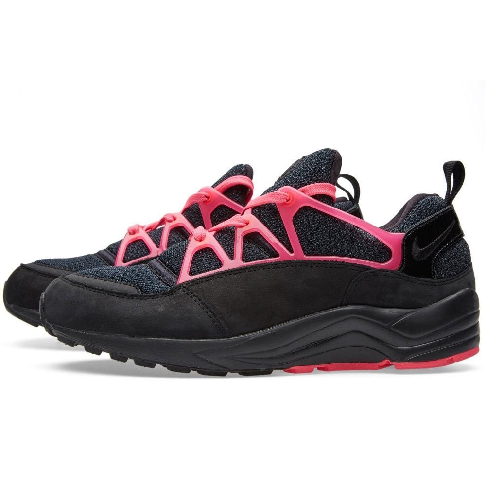 NIKE AIR HUARACHE LIGHT FC Black & Pink Flash - Kick Game