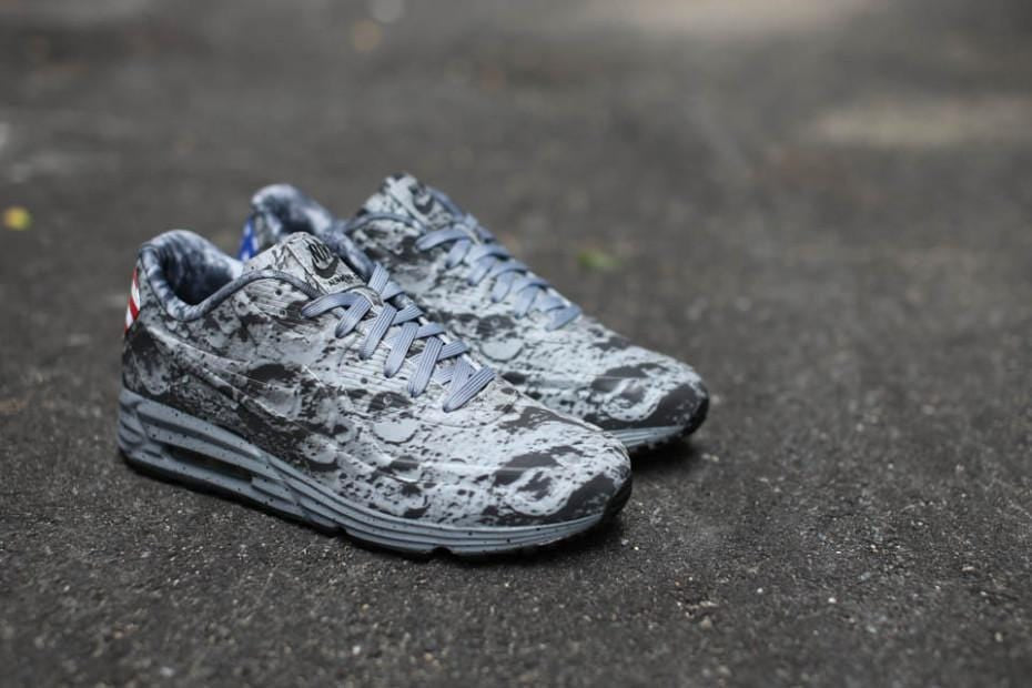 Nike Air Max Lunar90 SP Moon Landing - Kick Game