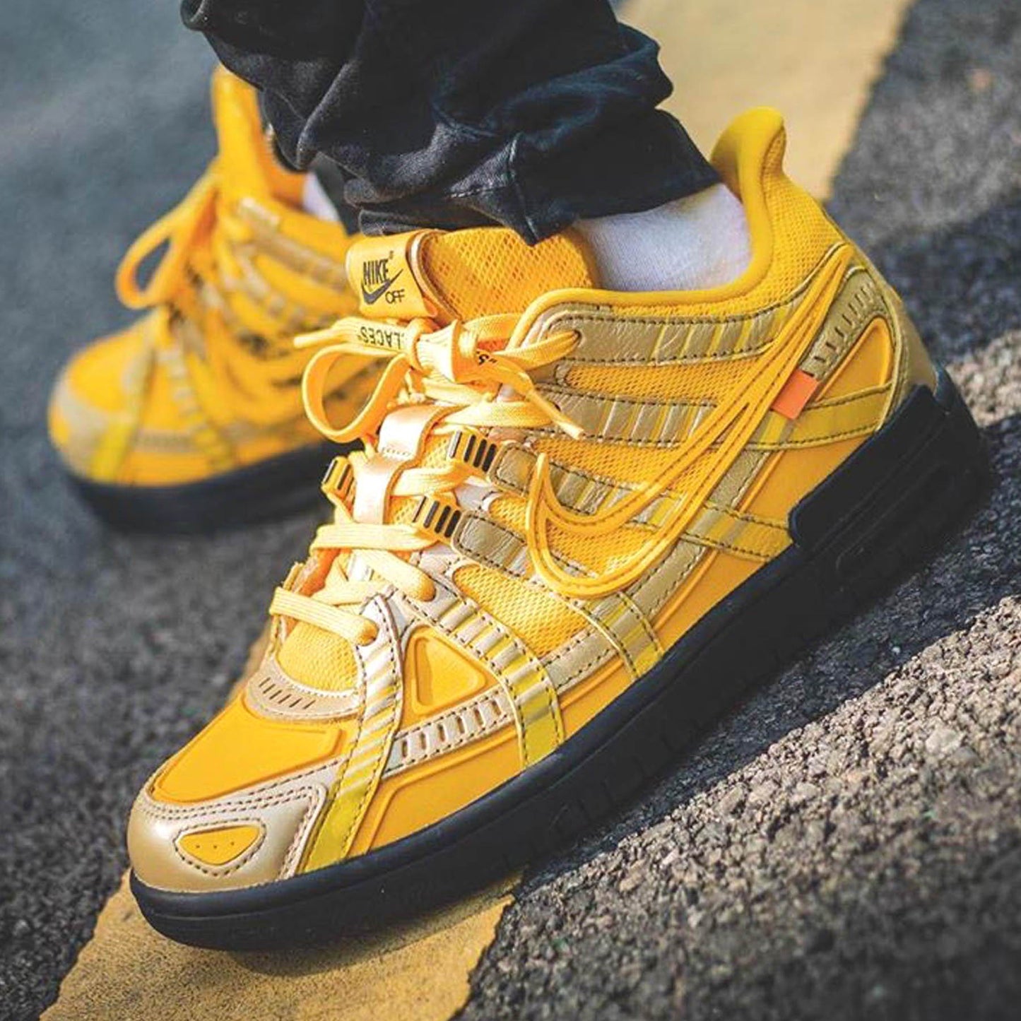 Off-White x Nike Air Rubber Dunk 'University Gold' - Kick Game