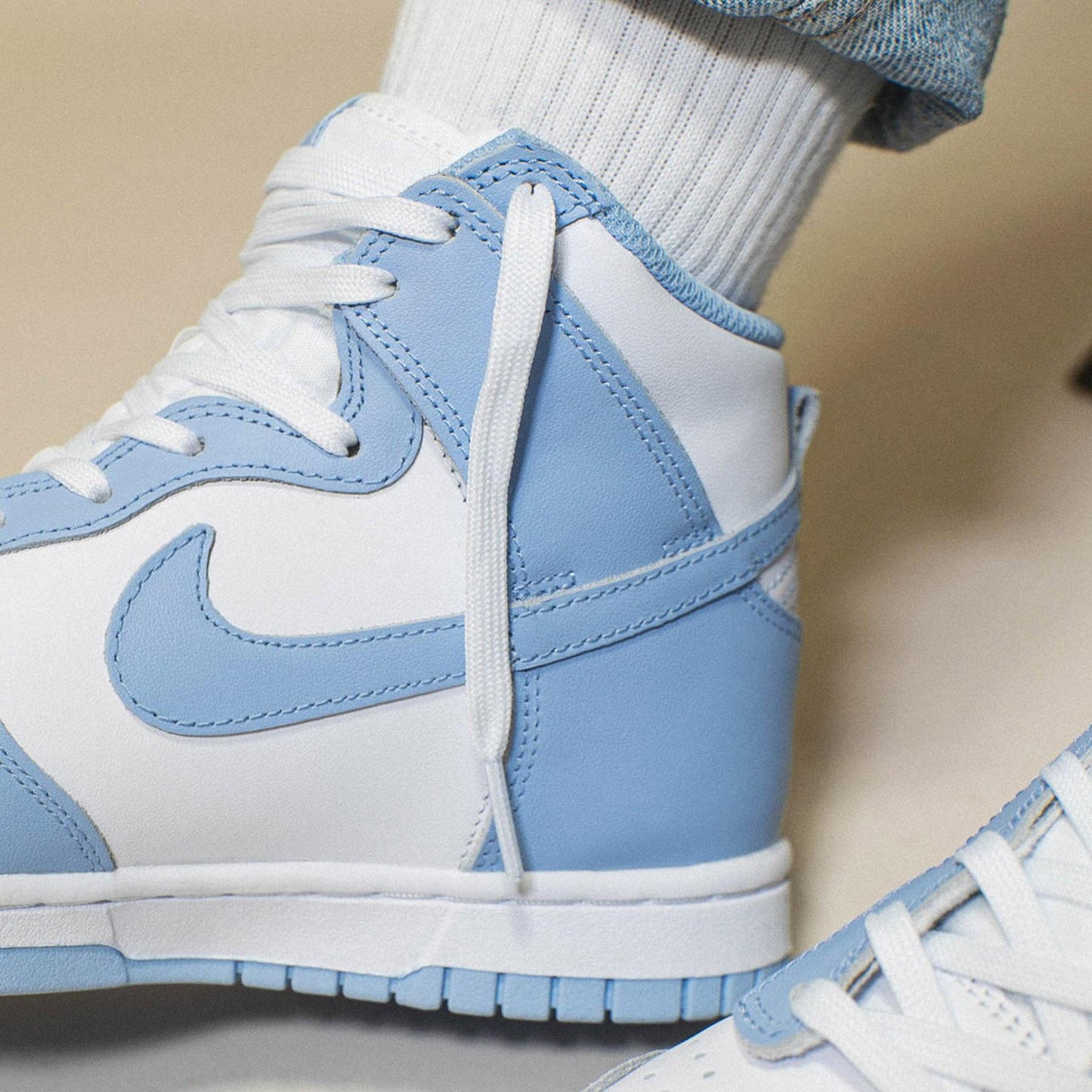 Nike Dunk High Wmns 'Aluminum' - Kick Game