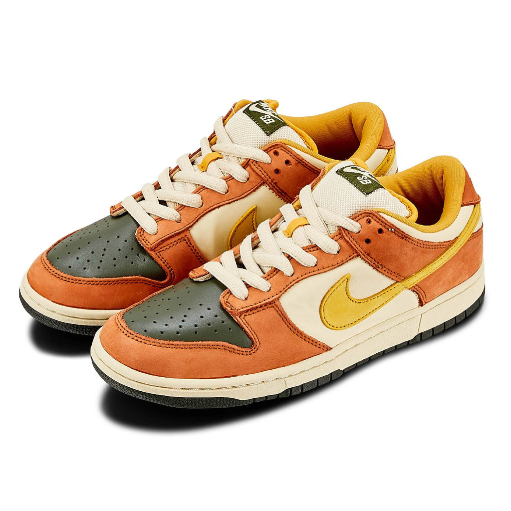 nike dunk sb low vapour mineral yellow 304292 271 2
