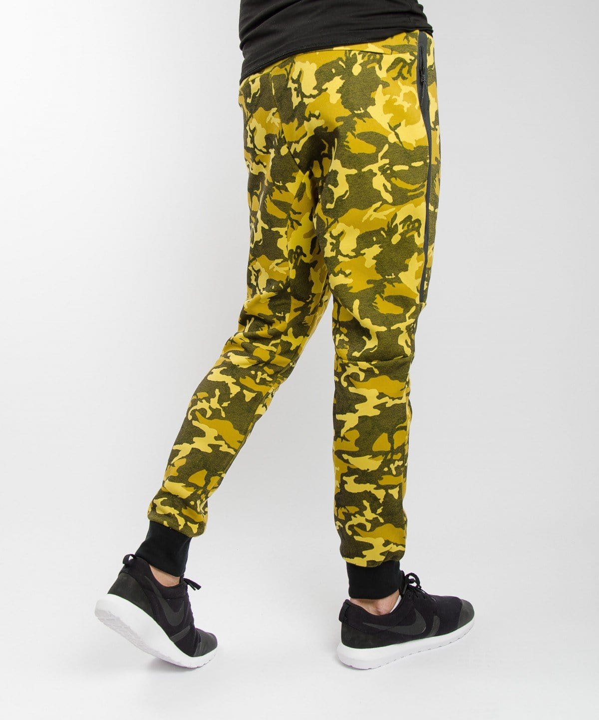 Nike Tech Fleece Pants Camo Yellow - Kick Game