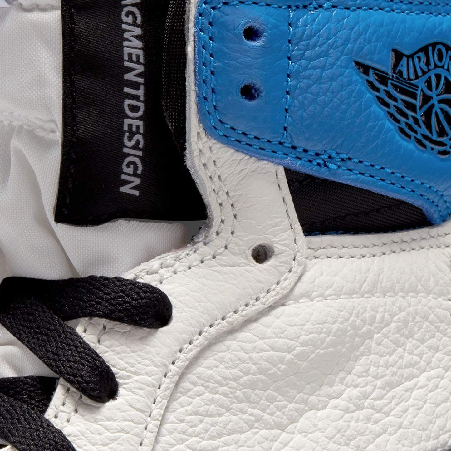 Fragment Design x Travis Scott x Air Jordan 1 Retro High - Kick Game