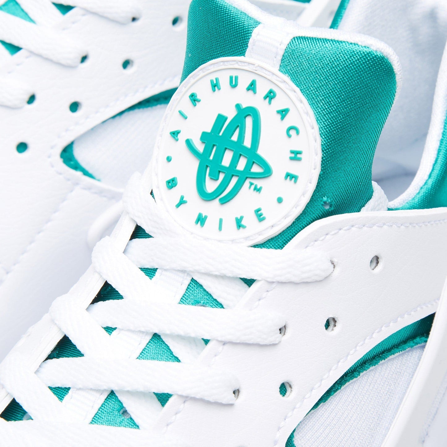 Nike Air Huarache Run 'Paris' - Kick Game