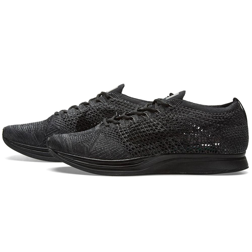 Nike Flyknit Racer Triple Black - Kick Game