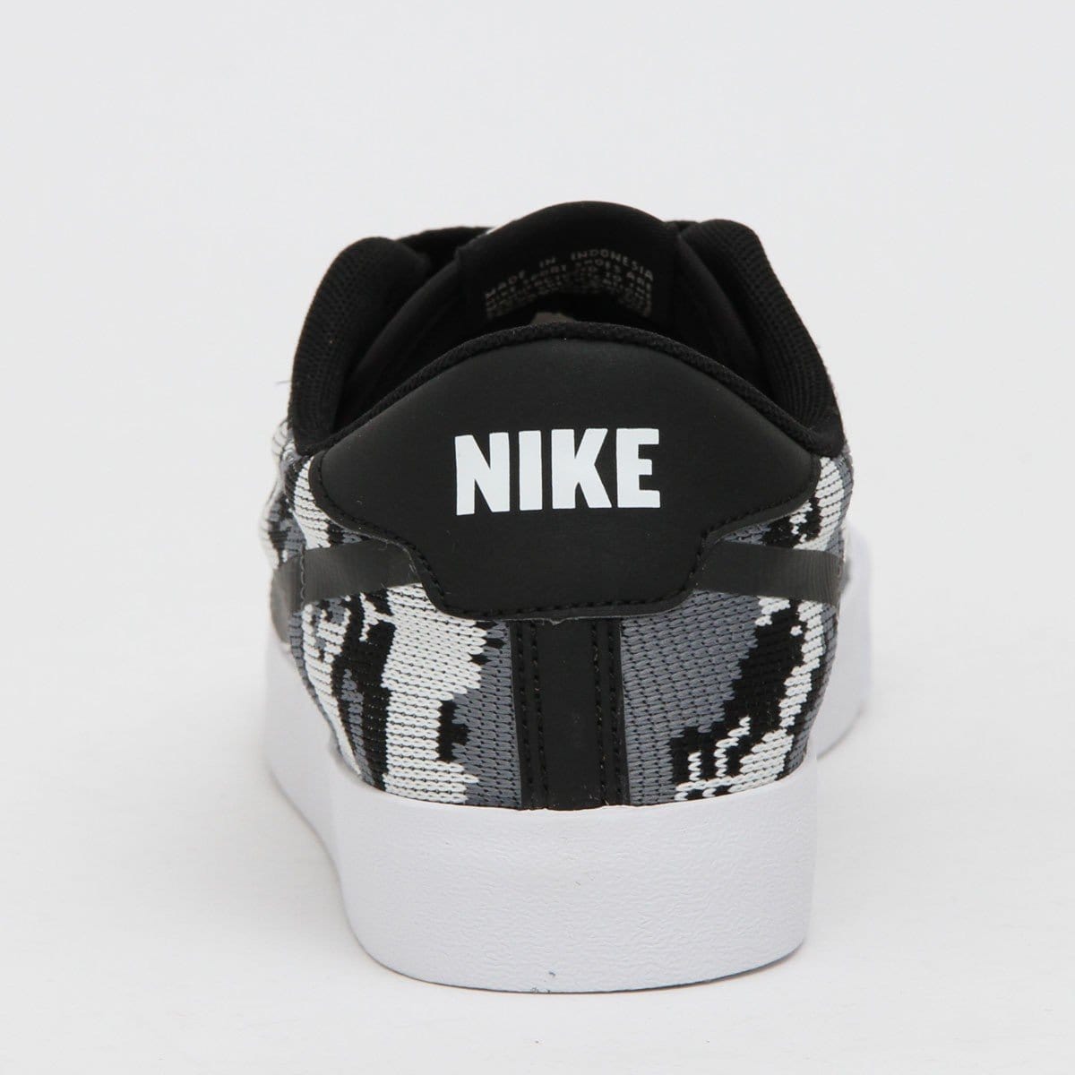 Nike Tennis Classic AC KJCRD White-Black - Kick Game