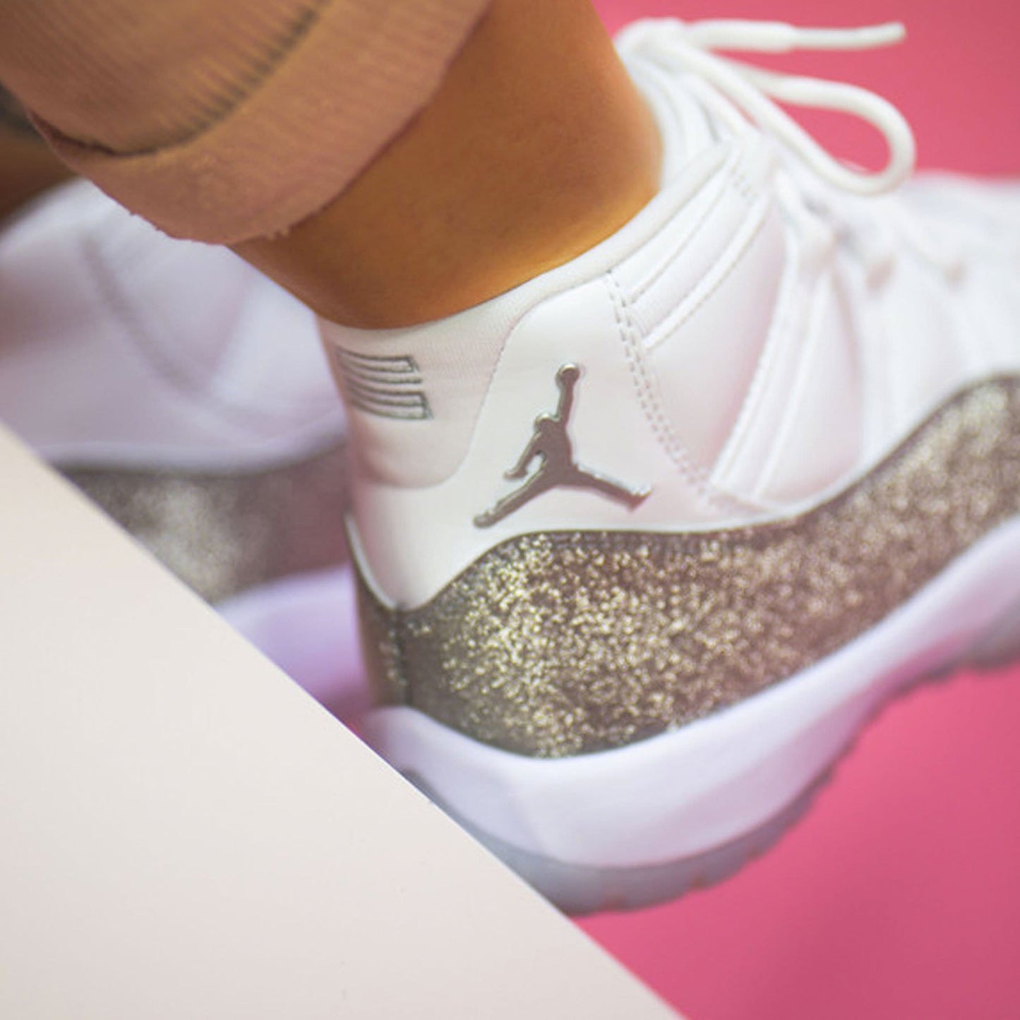 Air Jordan 11 Wmns Retro 'Vast Grey' - Kick Game