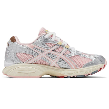 VANDYTHEPINK x atmos x ASICS Gel Nimbus 10.1 'Strawberry' - Kick Game