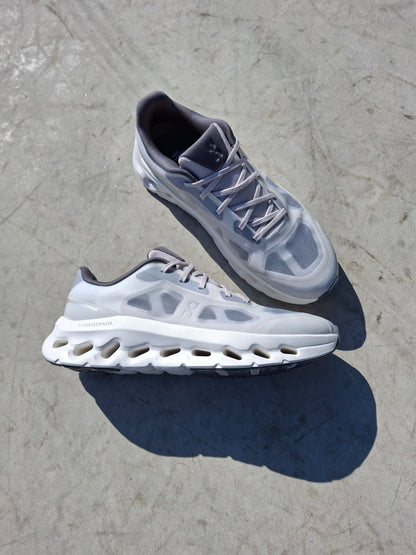 On Cloudtilt Remix 'Alloy Ivory' - Kick Game