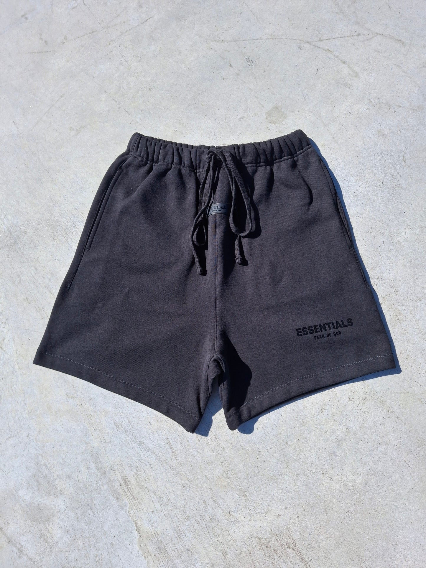 Fear of God Essentials Sweat Short 'Stretch Limo' (SS22) - Kick Game