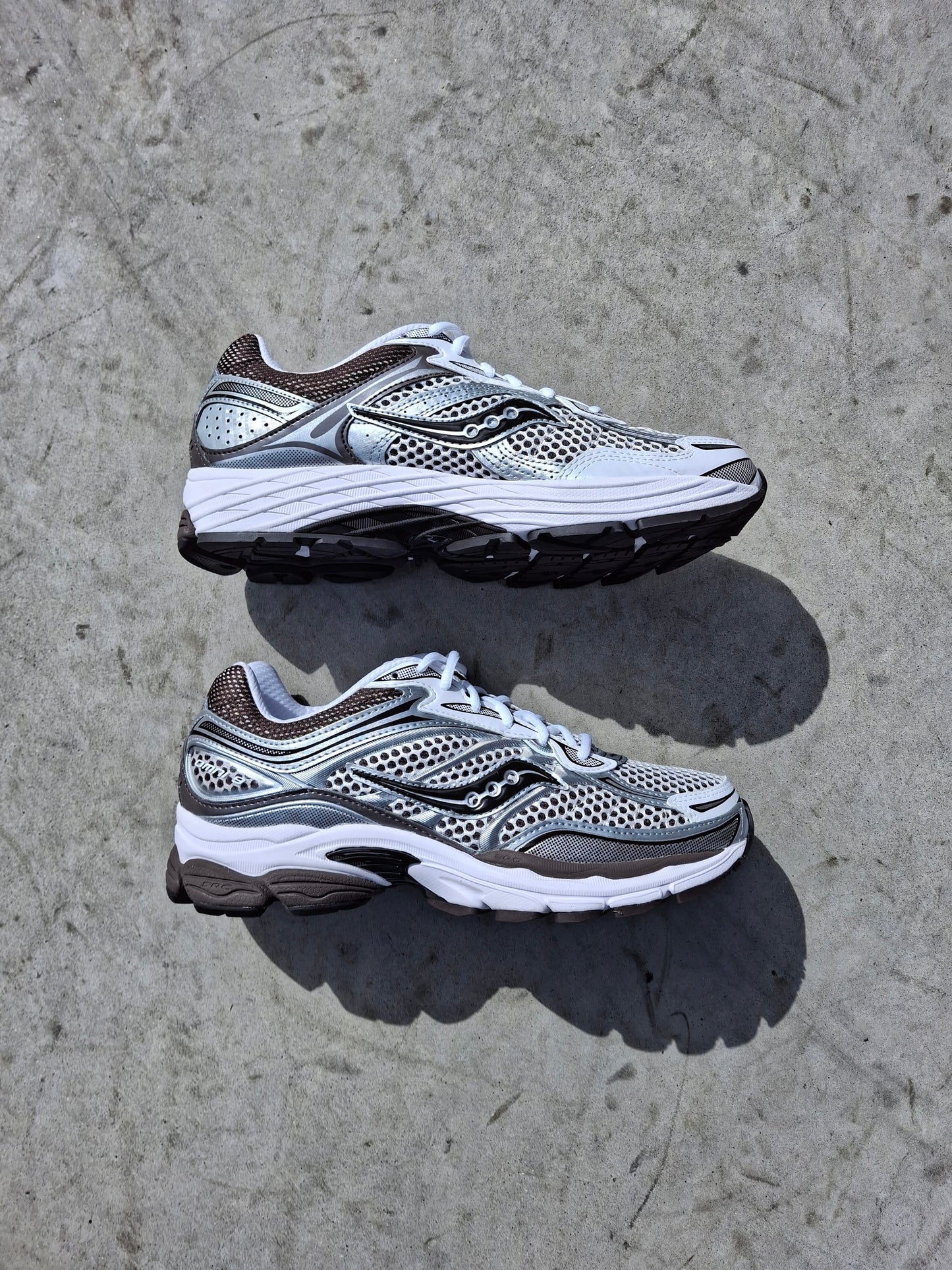 Saucony Progrid Omni 9 'White Brown' - Kick Game