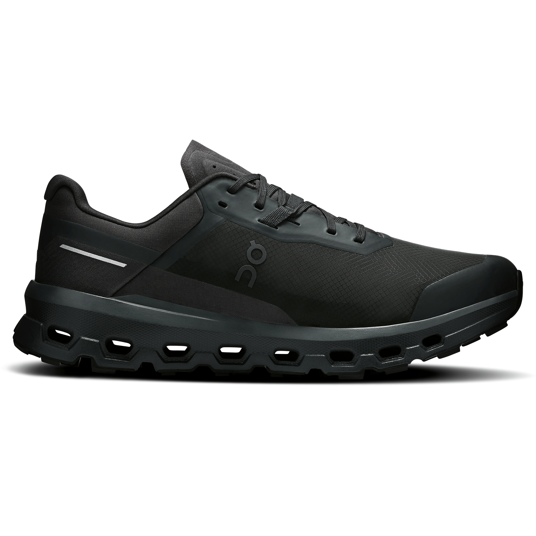 On Cloudvista 2 'Black Black' - Kick Game