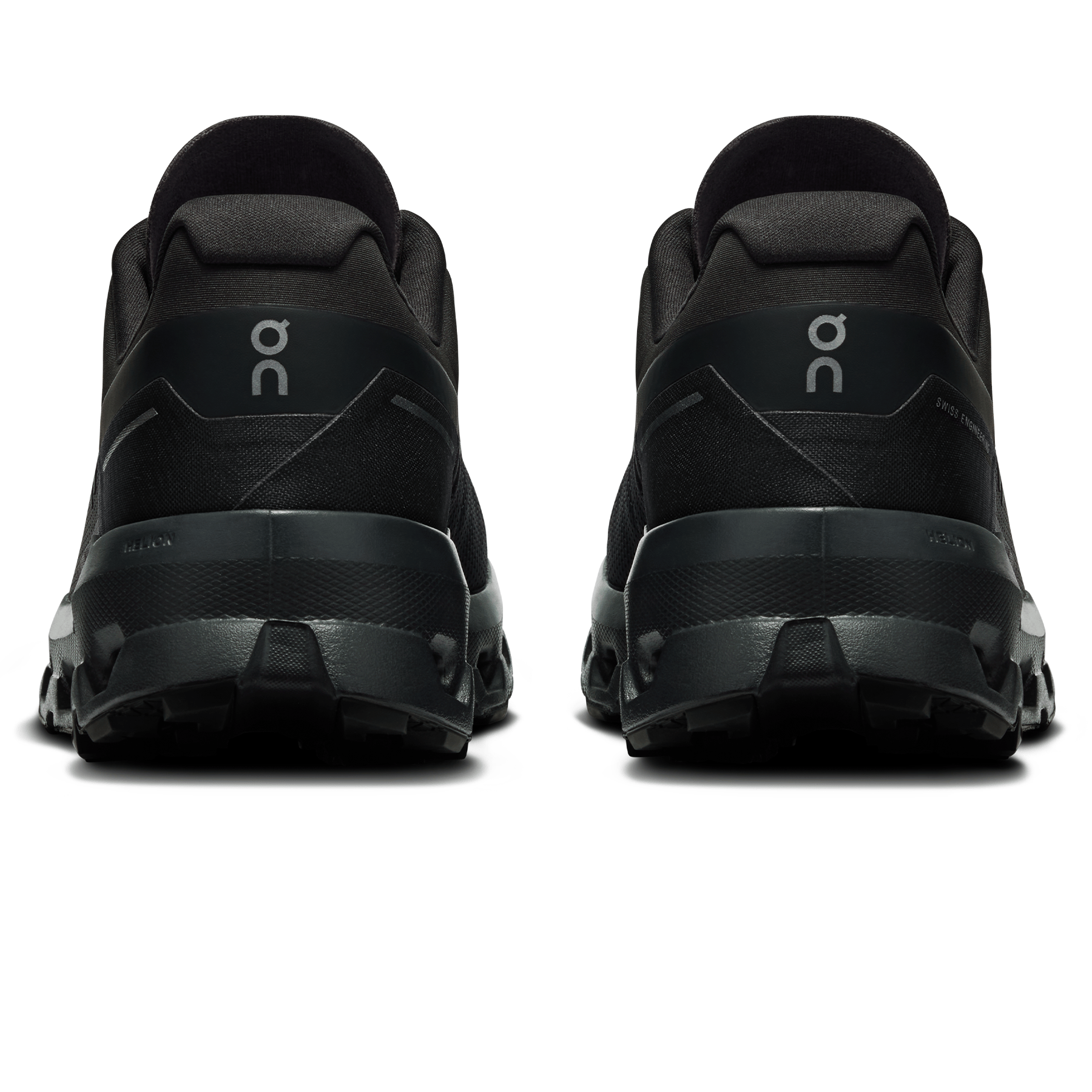 On Cloudvista 2 'Black Black' - Kick Game