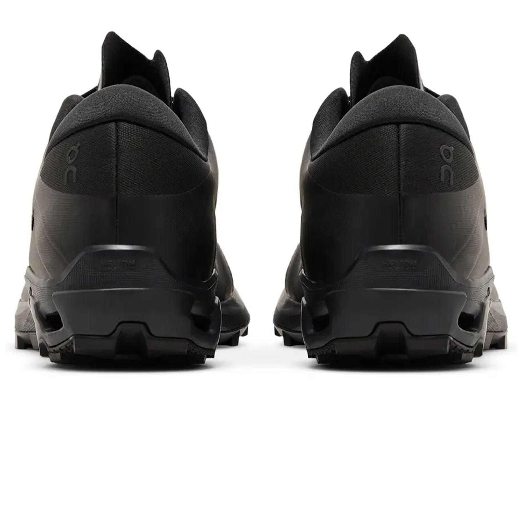 Post Archive Faction x ON Cloudventure Peak 'Black Magnet' - Kick Game