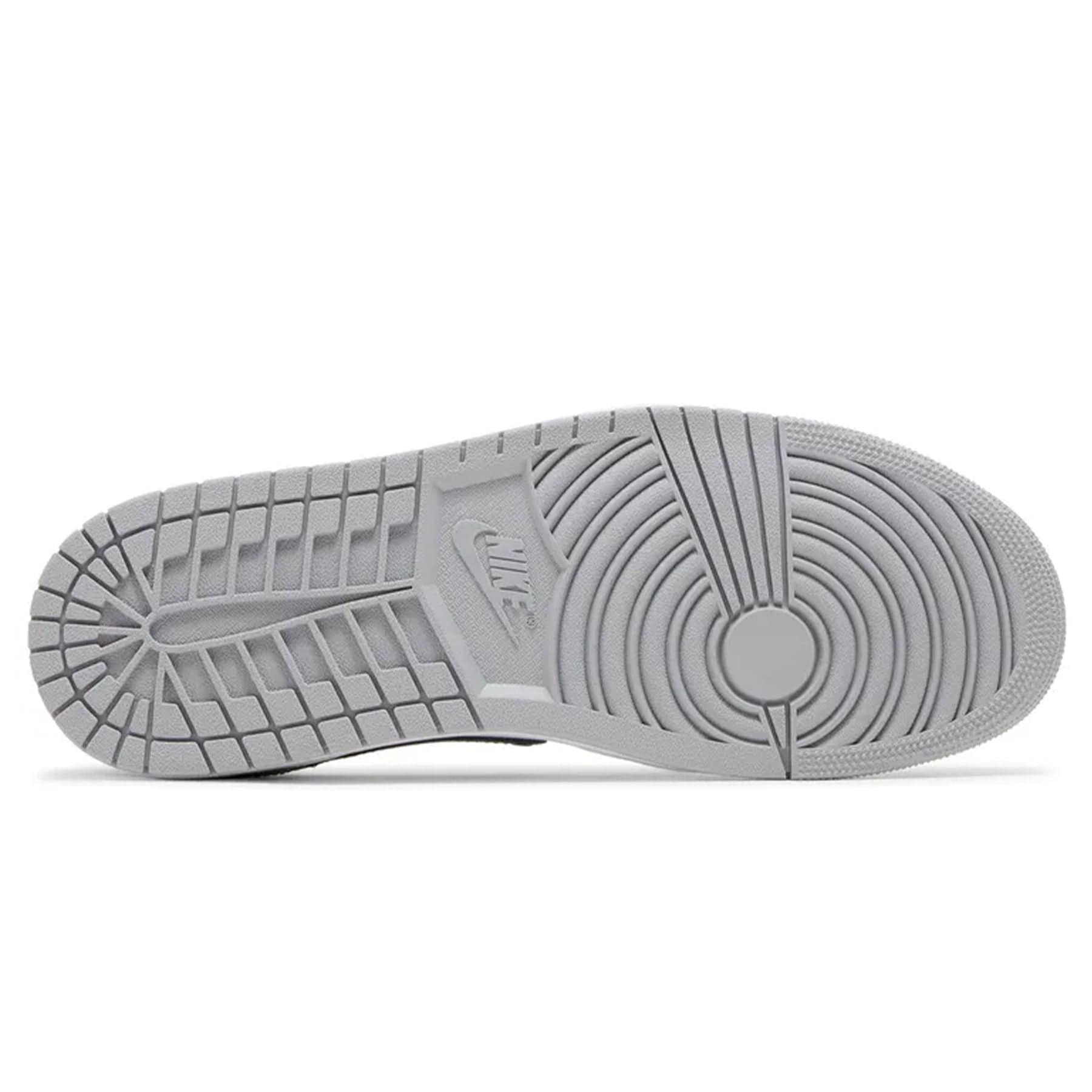 Air Jordan 1 Low OG 'Barons' - Kick Game