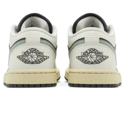 Air Jordan 1 Low Wmns 'Jade Smoke' - Kick Game