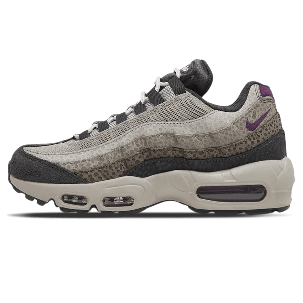 nike air max axis premium on feet calculator price