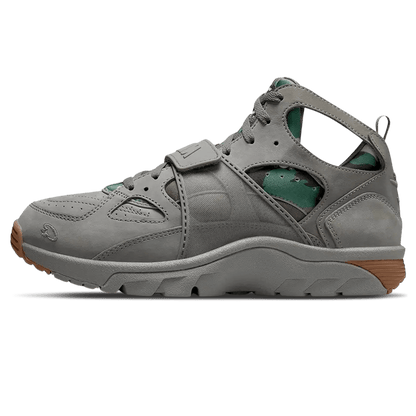 Corteiz x Nike Air Trainer Huarache 'Flat Pewter' - Kick Game