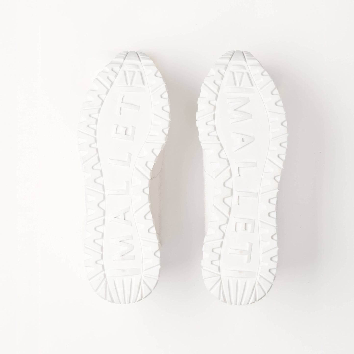 MALLET Popham Men's White Tumbled Leather Monogram Trainers - Kick Game