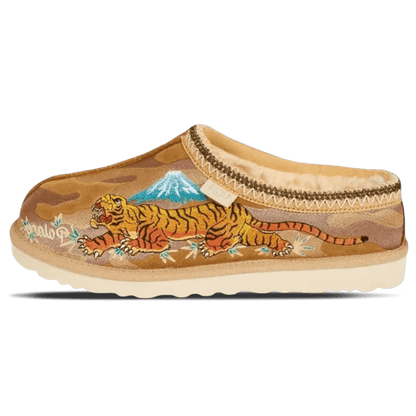 Palace x UGG Tasman Slipper 'Chestnut Camo' - Kick Game