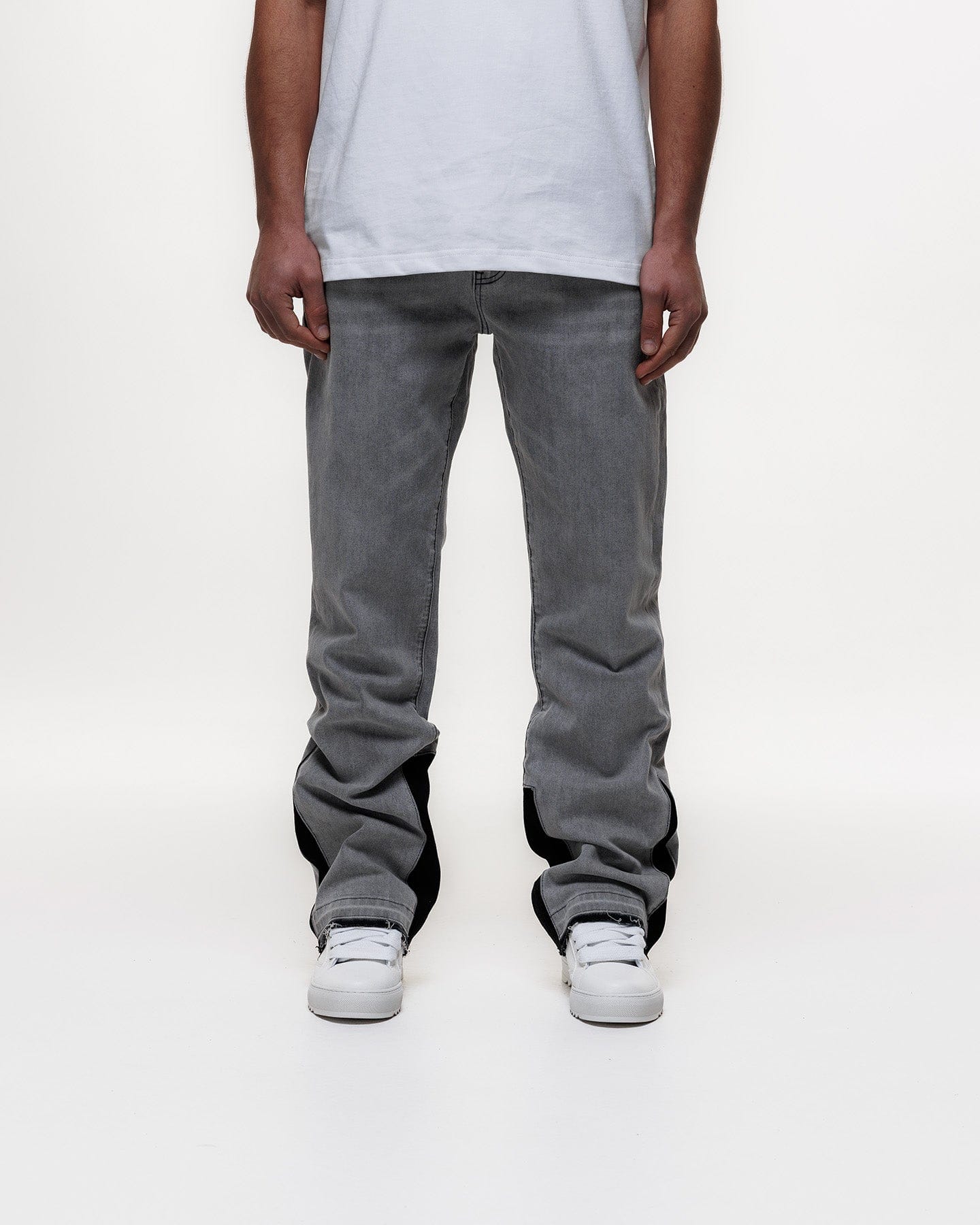 Magiri Pierre Flared Jeans 'Grey' - Kick Game