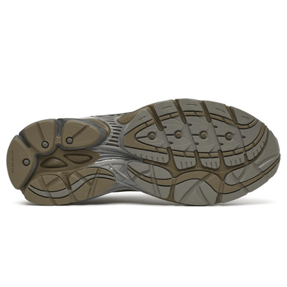 Saucony Progrid Omni 9 Chrome 'Debonair Silver' - Kick Game