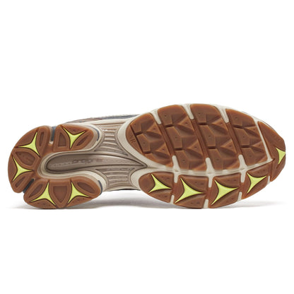 Saucony ProGrid Triumph 4 'Carbon Taupe' - Kick Game