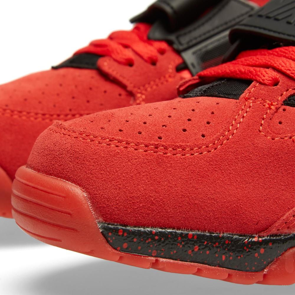NIKE AIR TRAINER HUARACHE PRM QS 'LOVE-HATE' Challenge Red - Kick Game